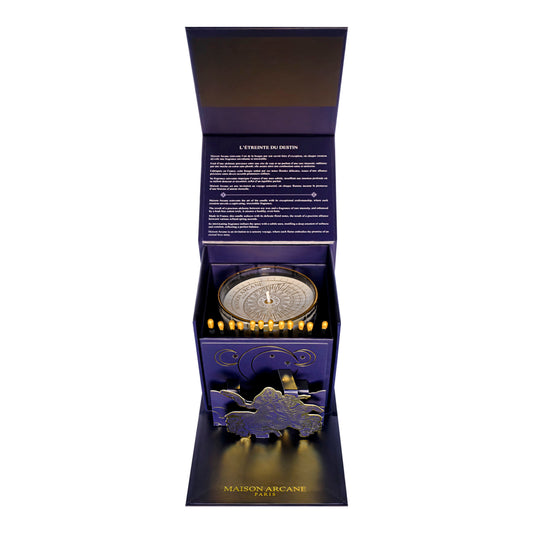 Bougie Nuit Blanche dans sa boîte ouverte, design 3D pop up carte de tarot l'Amoureux, verre cristal et fragrance florale de tubéreuse.