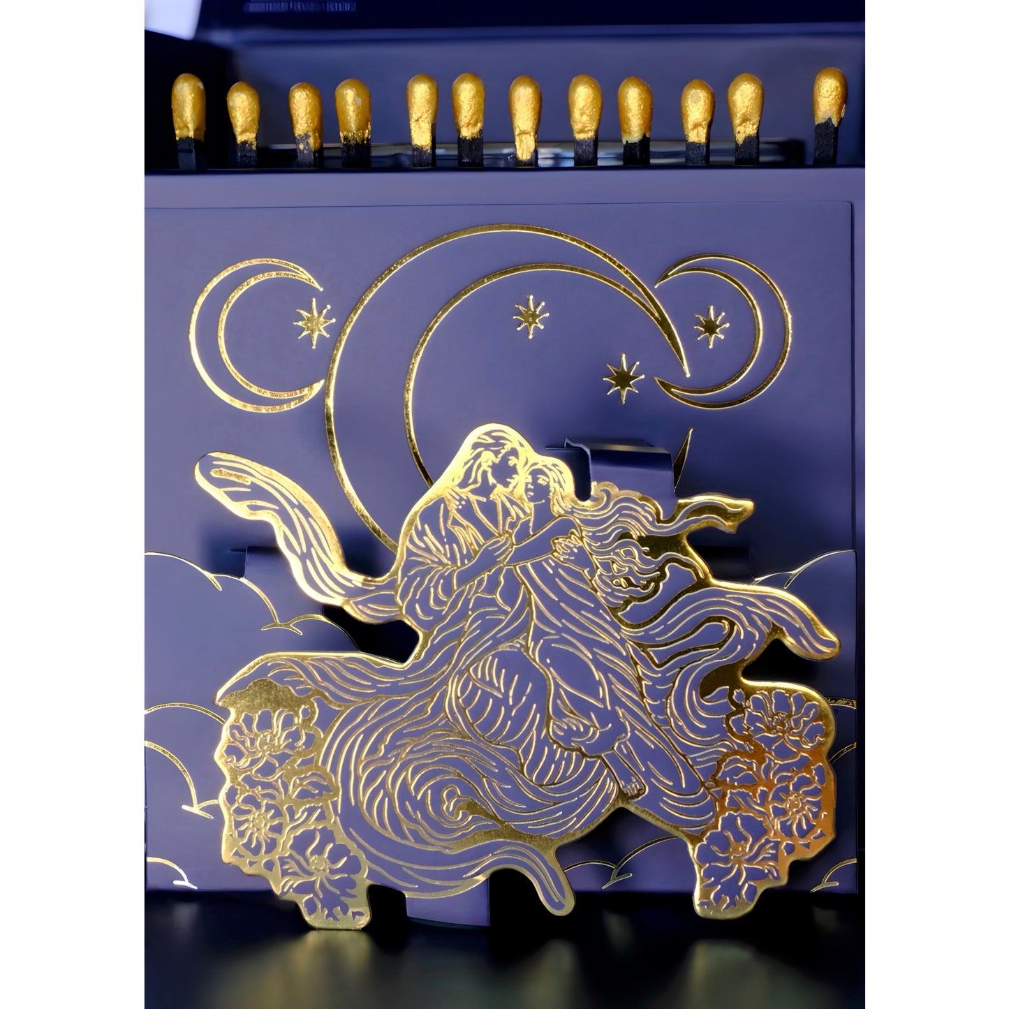 Design 3D packaging Nuit Blanche inspirée de la carte de tarot l'Amoureux.